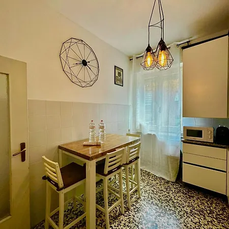 Spacious, Minimalist, Chic 