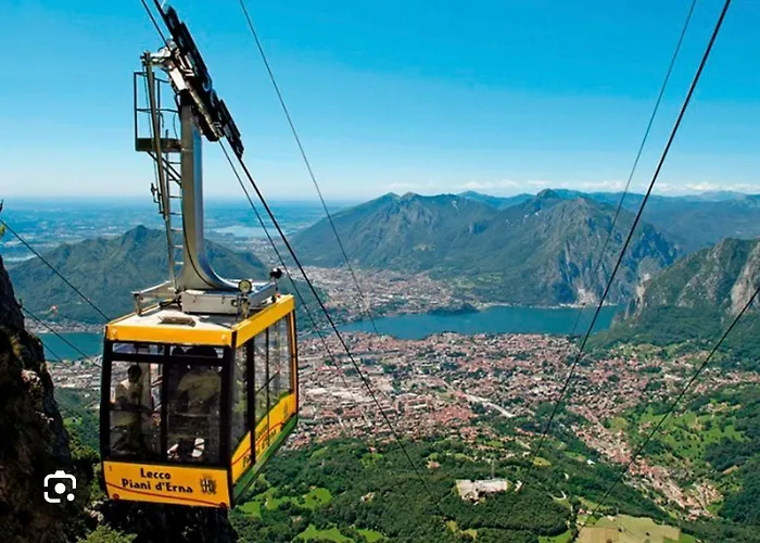 Διαμέρισμα Spacious, Minimalist, Chic 