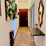 Spacious, Minimalist, Chic 