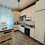 Apartament Spacious, Minimalist, Chic 