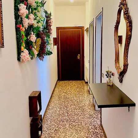 Spacious, Minimalist, Chic Maison De Fleurs Malgrate