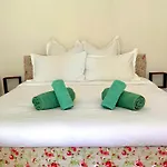 Apartamento Spacious, Minimalist, Chic 