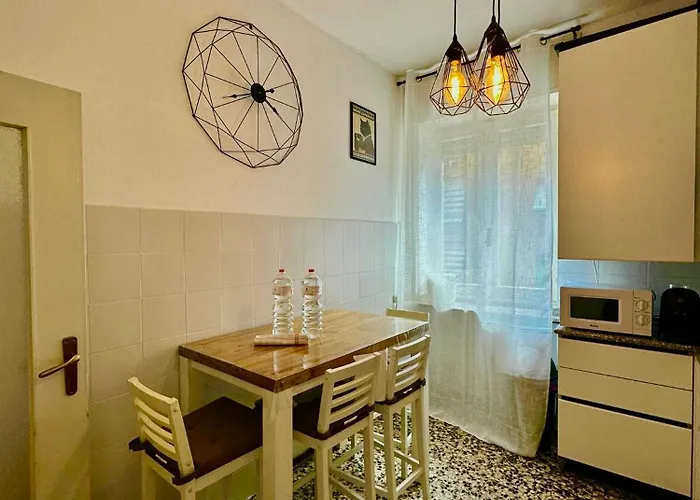 Spacious, Minimalist, Chic 